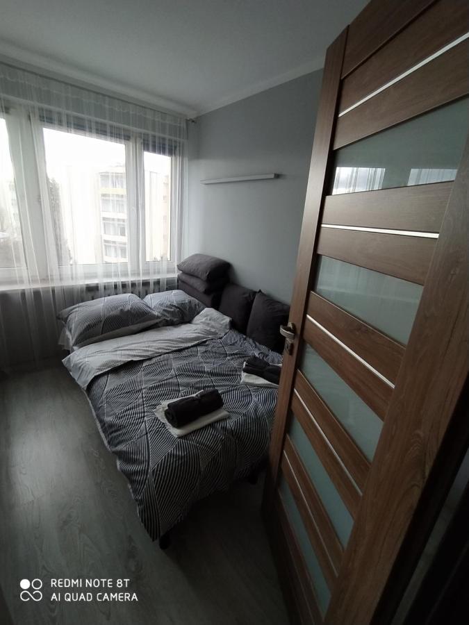 Apartament Pradnik Lägenhet Krasków Exteriör bild