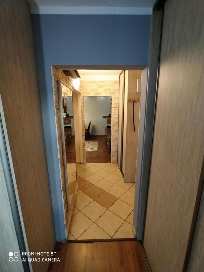 Apartament Pradnik Lägenhet Krasków Exteriör bild