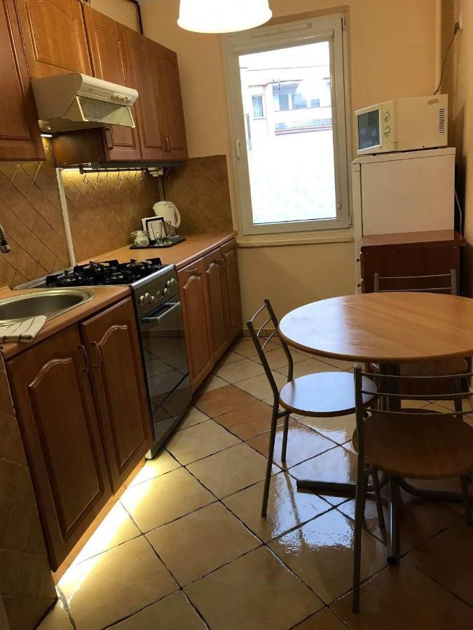 Apartament Pradnik Lägenhet Krasków Exteriör bild